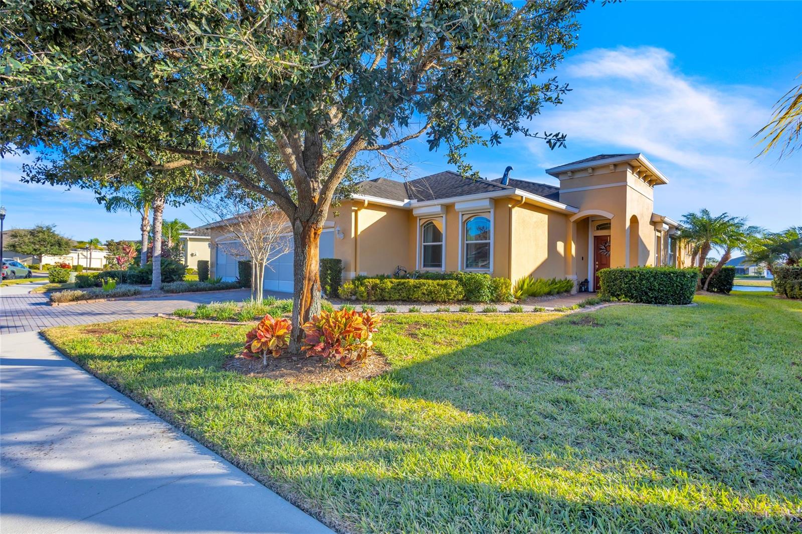 SUN CITY CENTER UN 274 & 275 - Residential