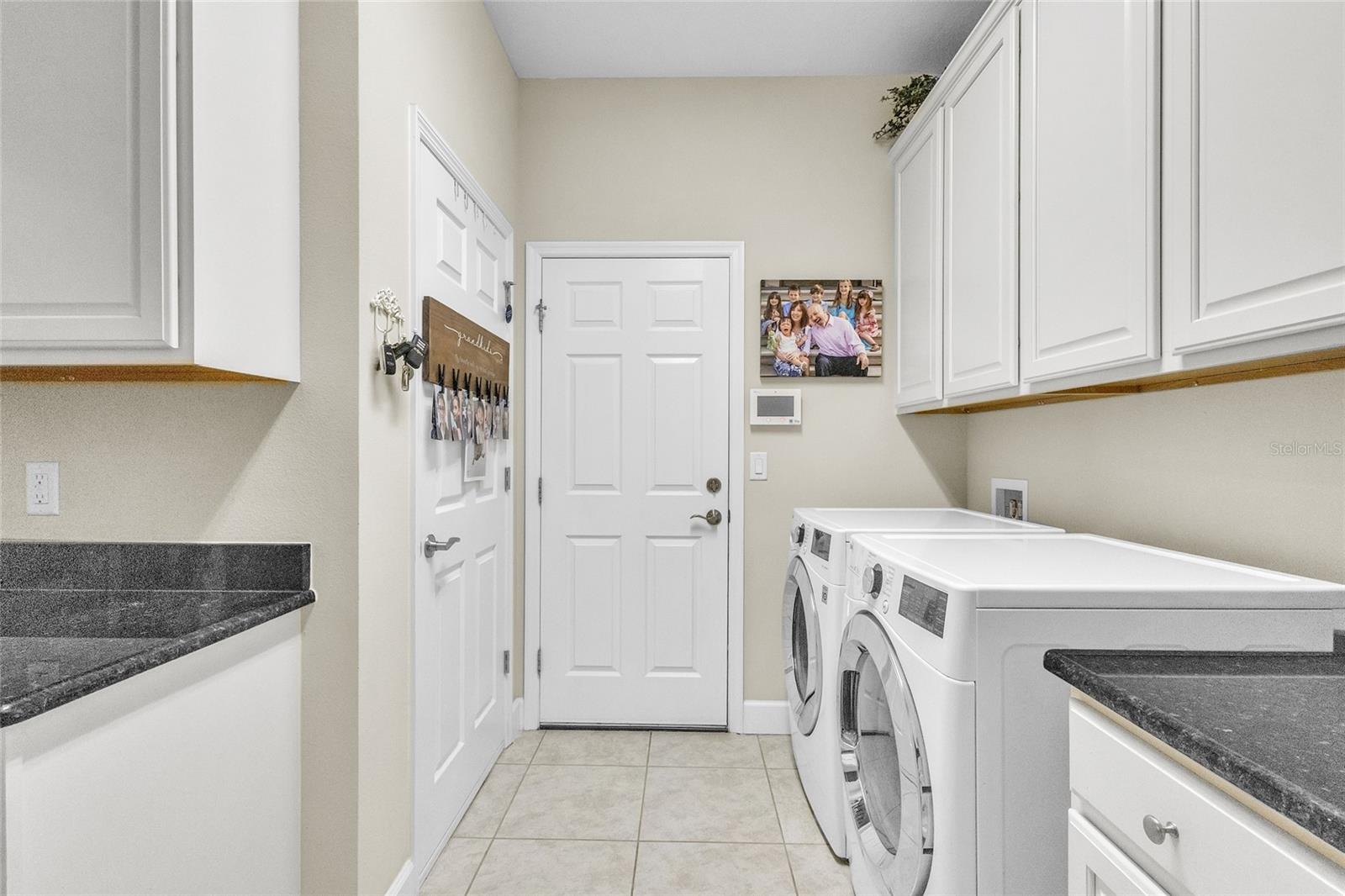 SUN CITY CENTER UN 274 & 275 - Residential