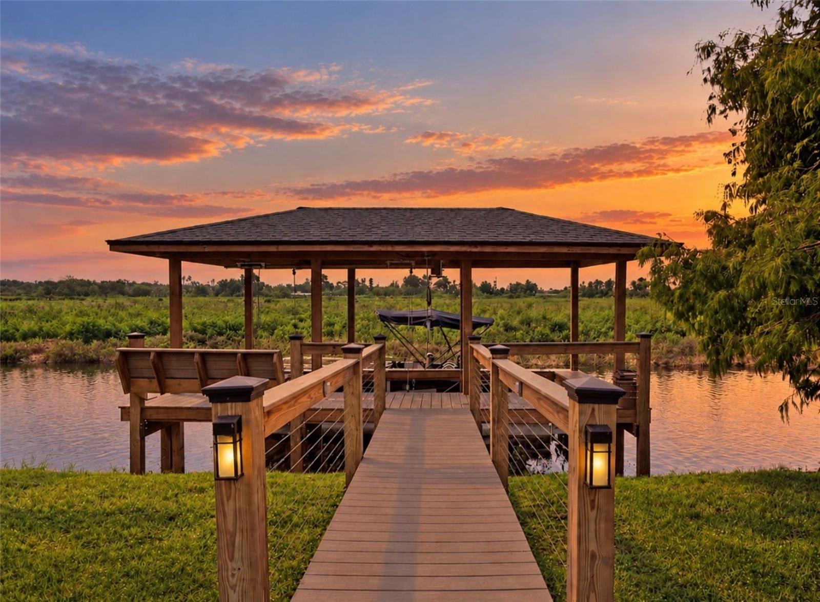 720 BAREFOOT BAY LOOP
