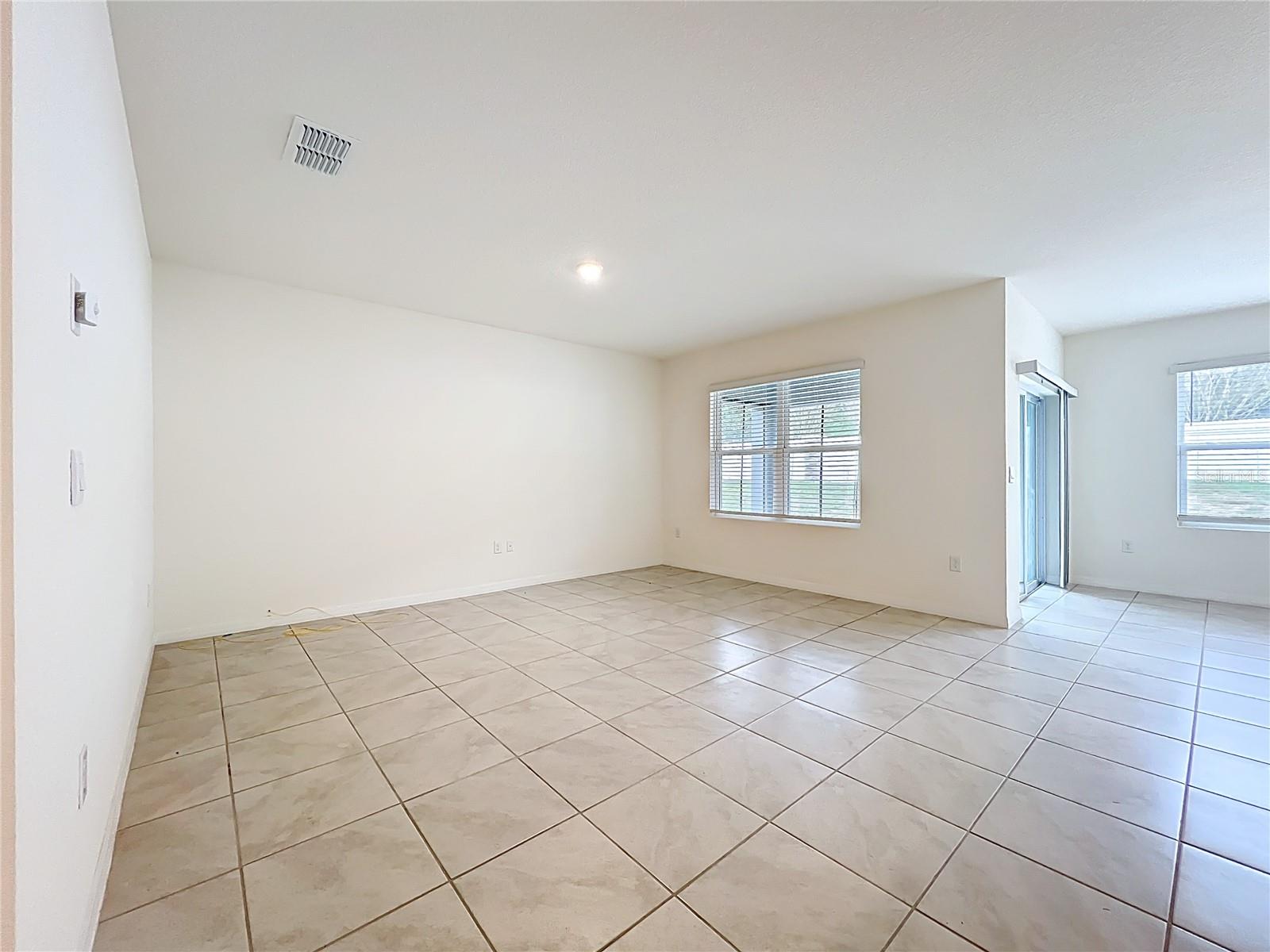 BRIDLE PATH - Residential