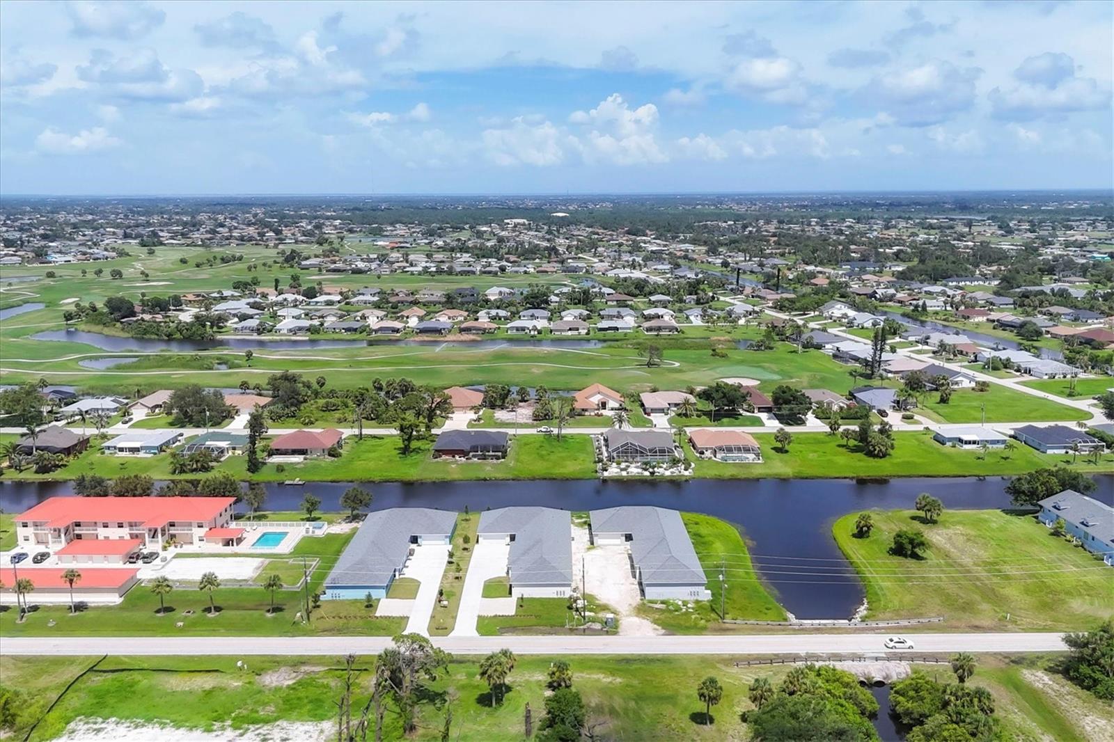 236 BOUNDARY BOULEVARD