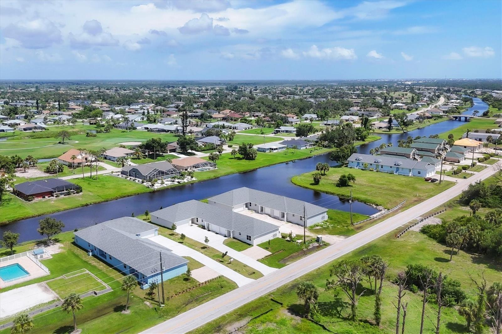 236 BOUNDARY BOULEVARD