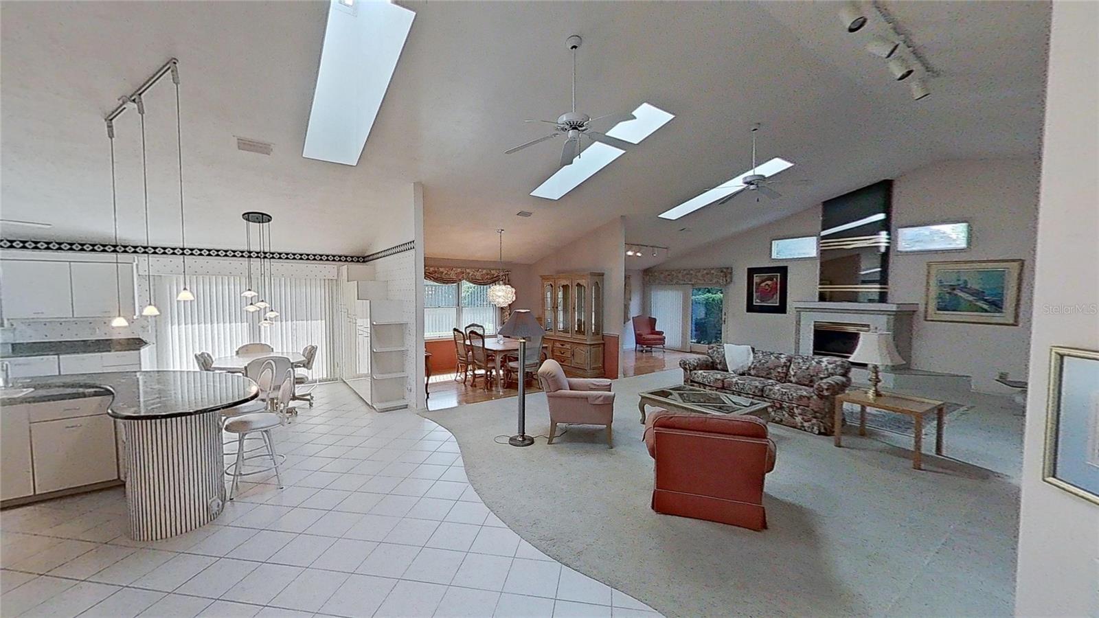Photo 4 of 51 of 933 CLUB HOUSE BOULEVARD house