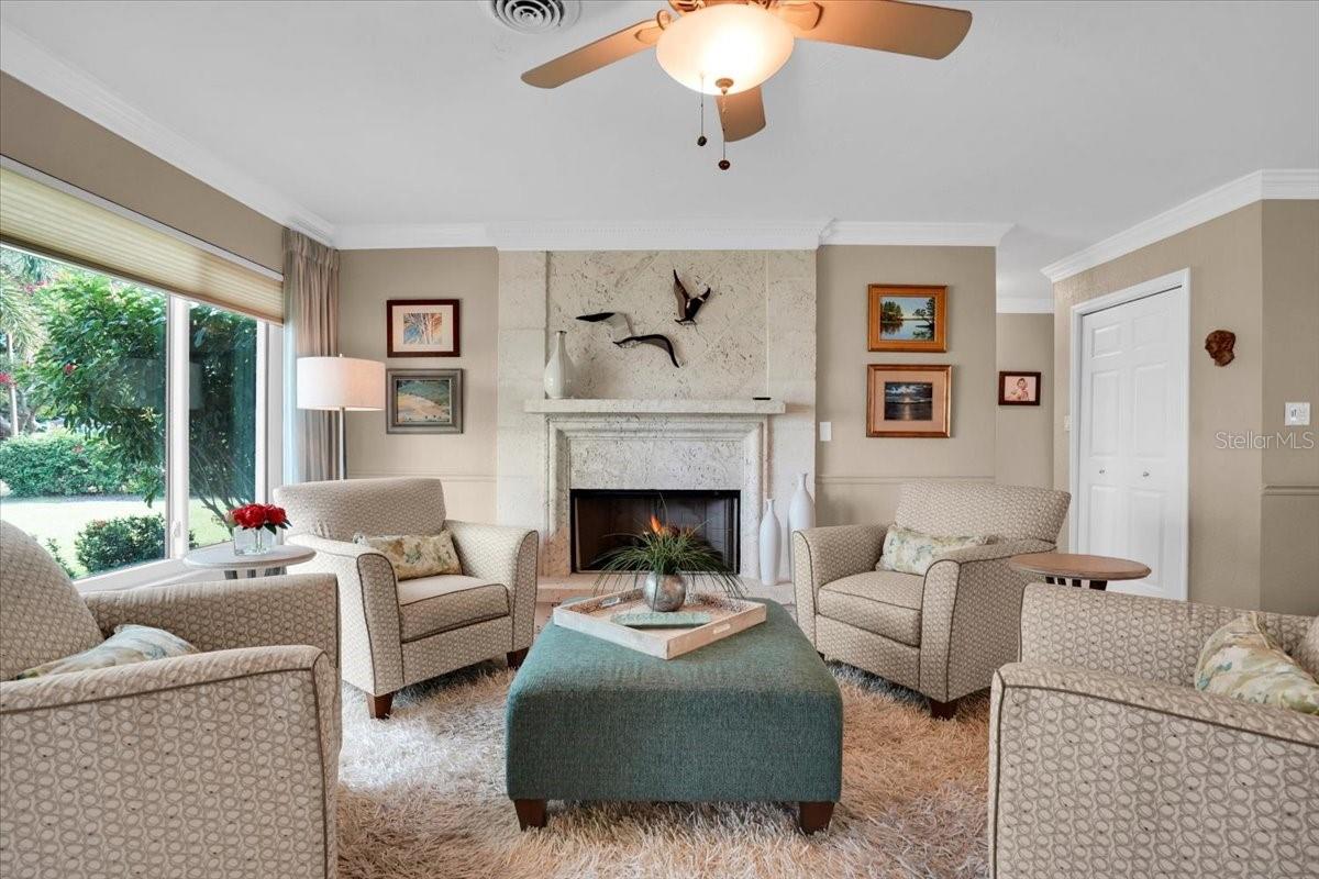 LAUREL VILLA - Residential