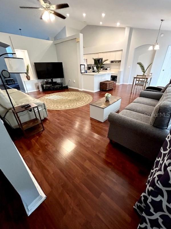 ARDMORE GARDENS - Residential