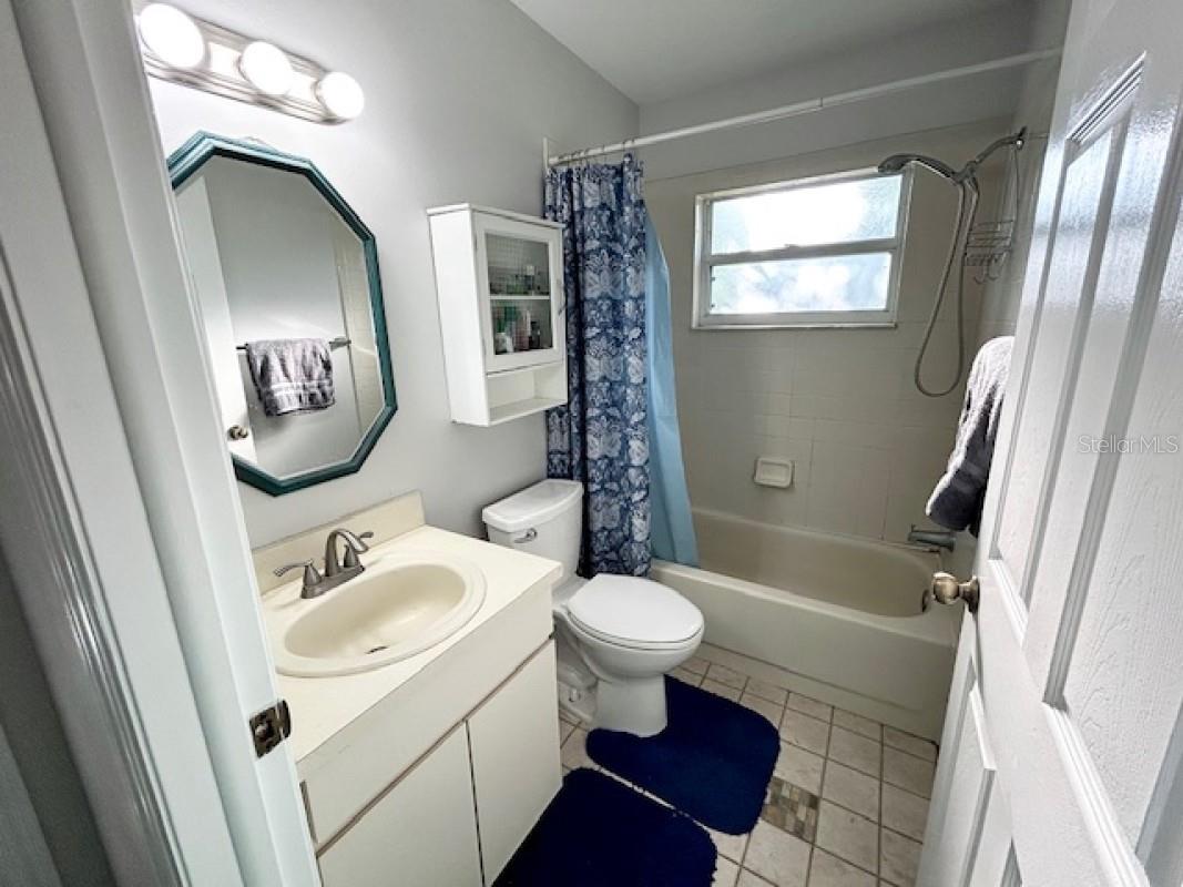 ARDMORE GARDENS - Residential
