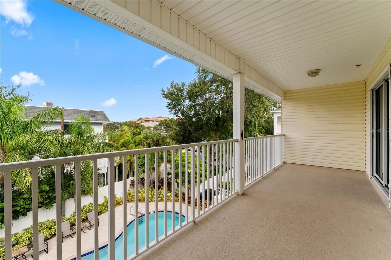 BEACH PARADISE LANDINGS CONDO - Residential