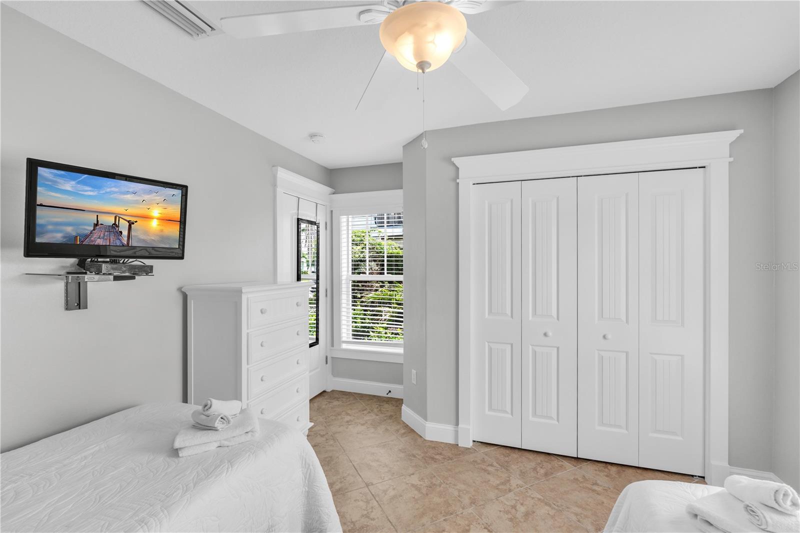 67TH COASTAL COTTAGES OR2448/1887 - Residential