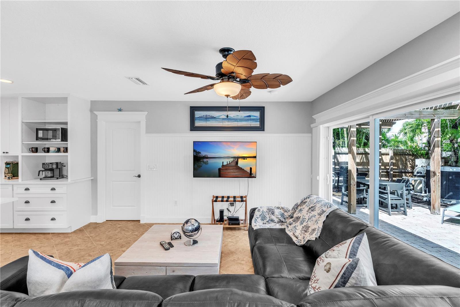 67TH COASTAL COTTAGES OR2448/1887 - Residential