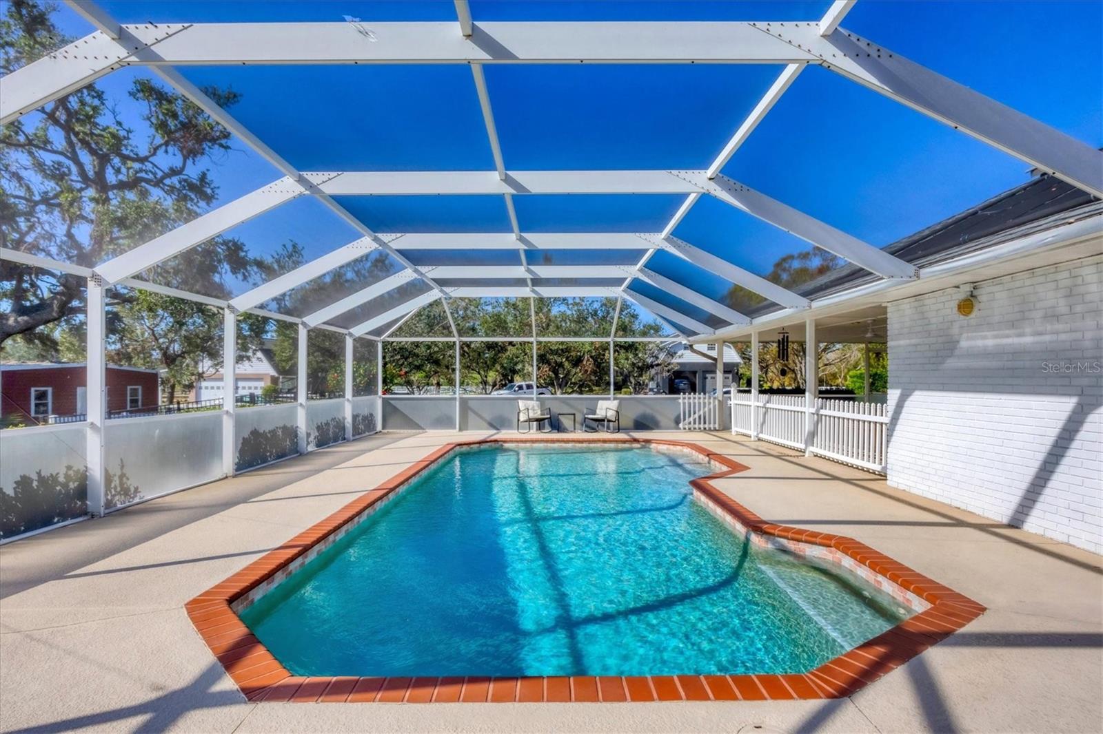 ROY FAMILY RANCHES - Residential