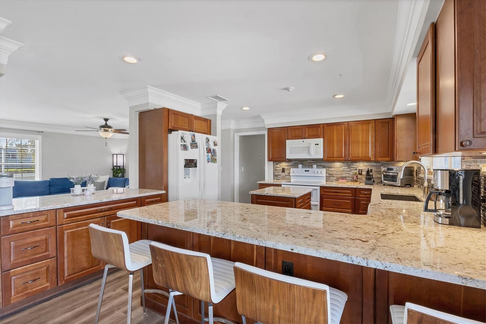 ROY FAMILY RANCHES - Residential