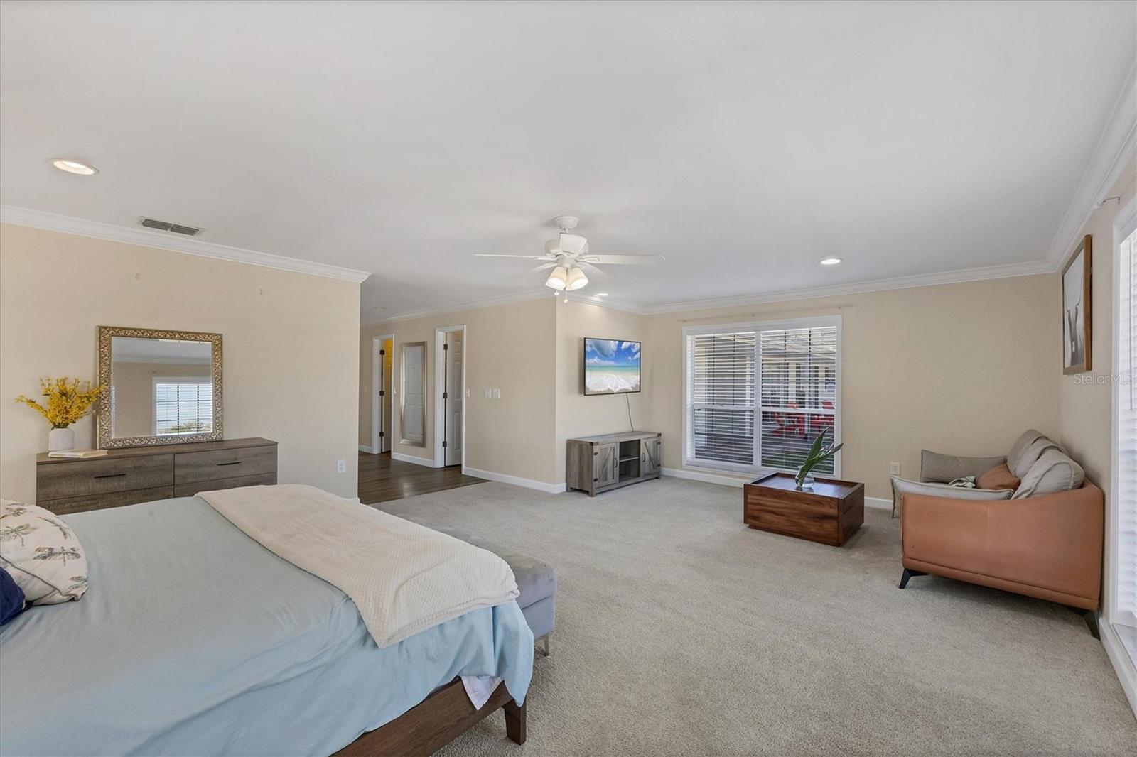 ROY FAMILY RANCHES - Residential