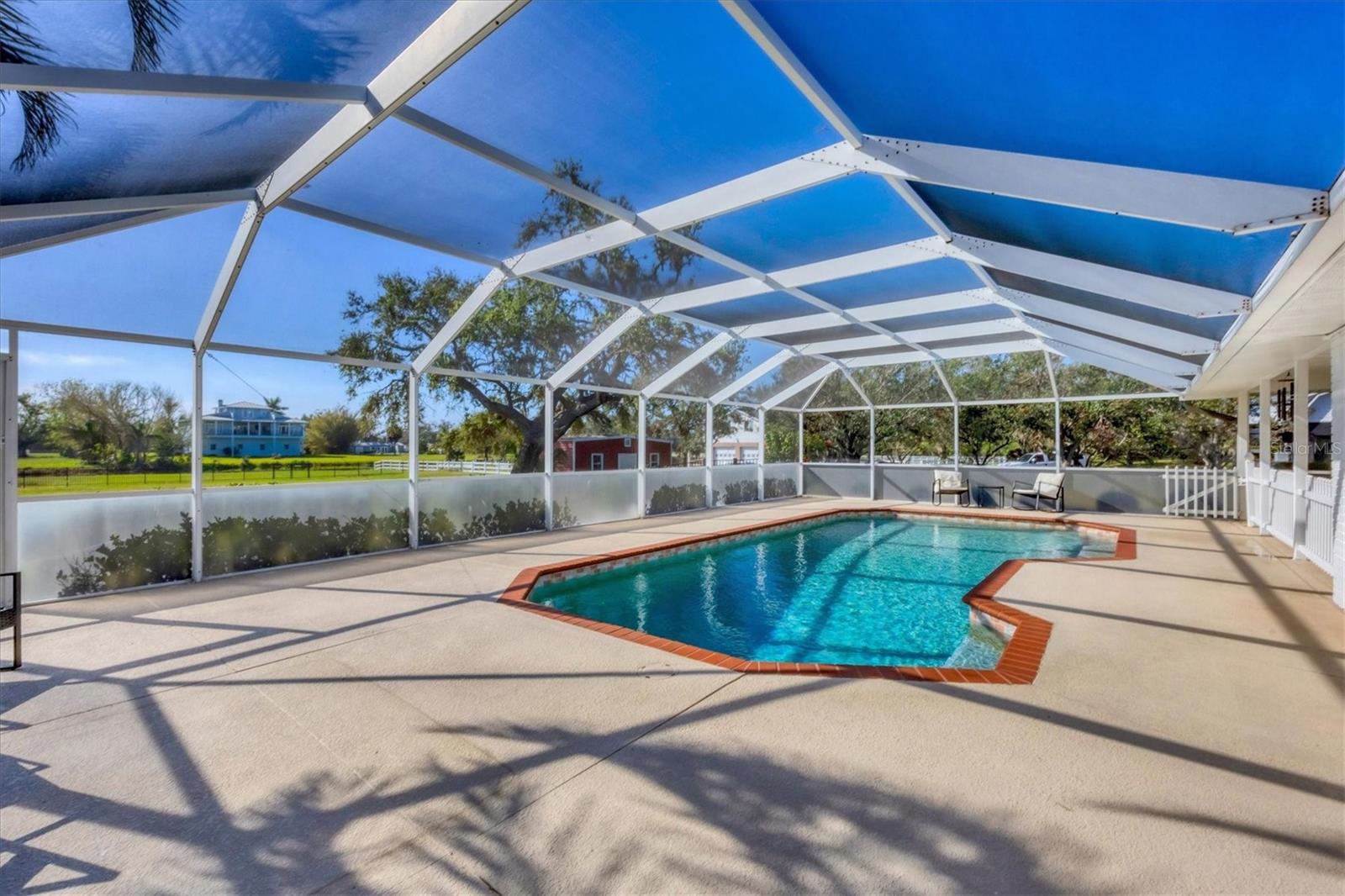ROY FAMILY RANCHES - Residential