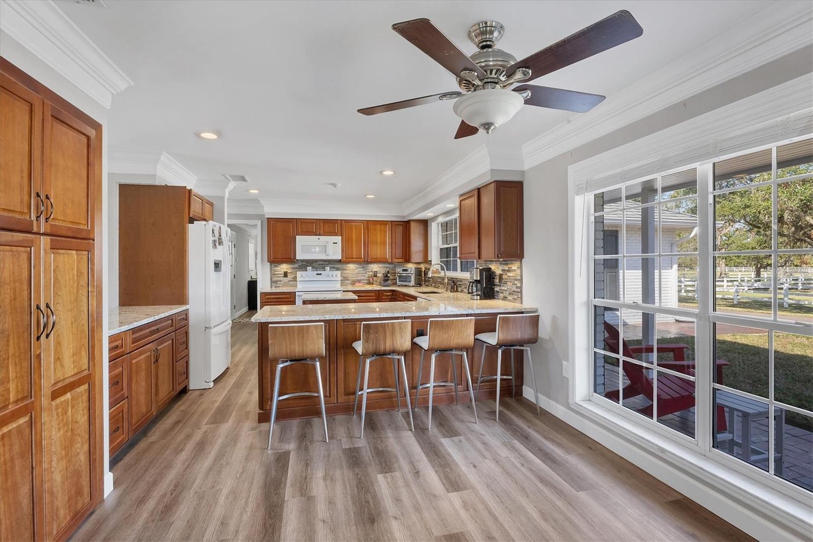 ROY FAMILY RANCHES - Residential