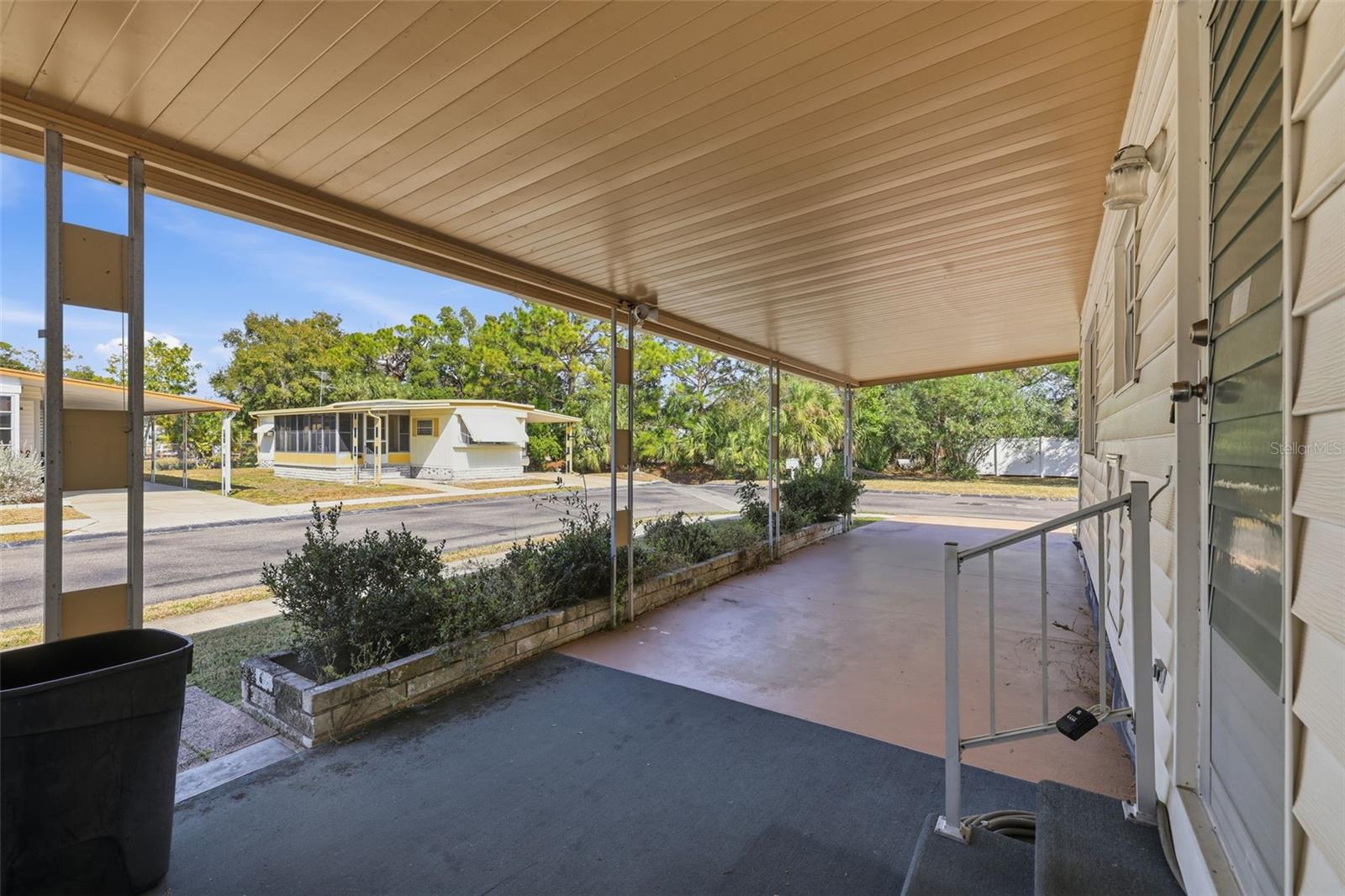 GREENBRIER VILLAGE INC M/H - Residential