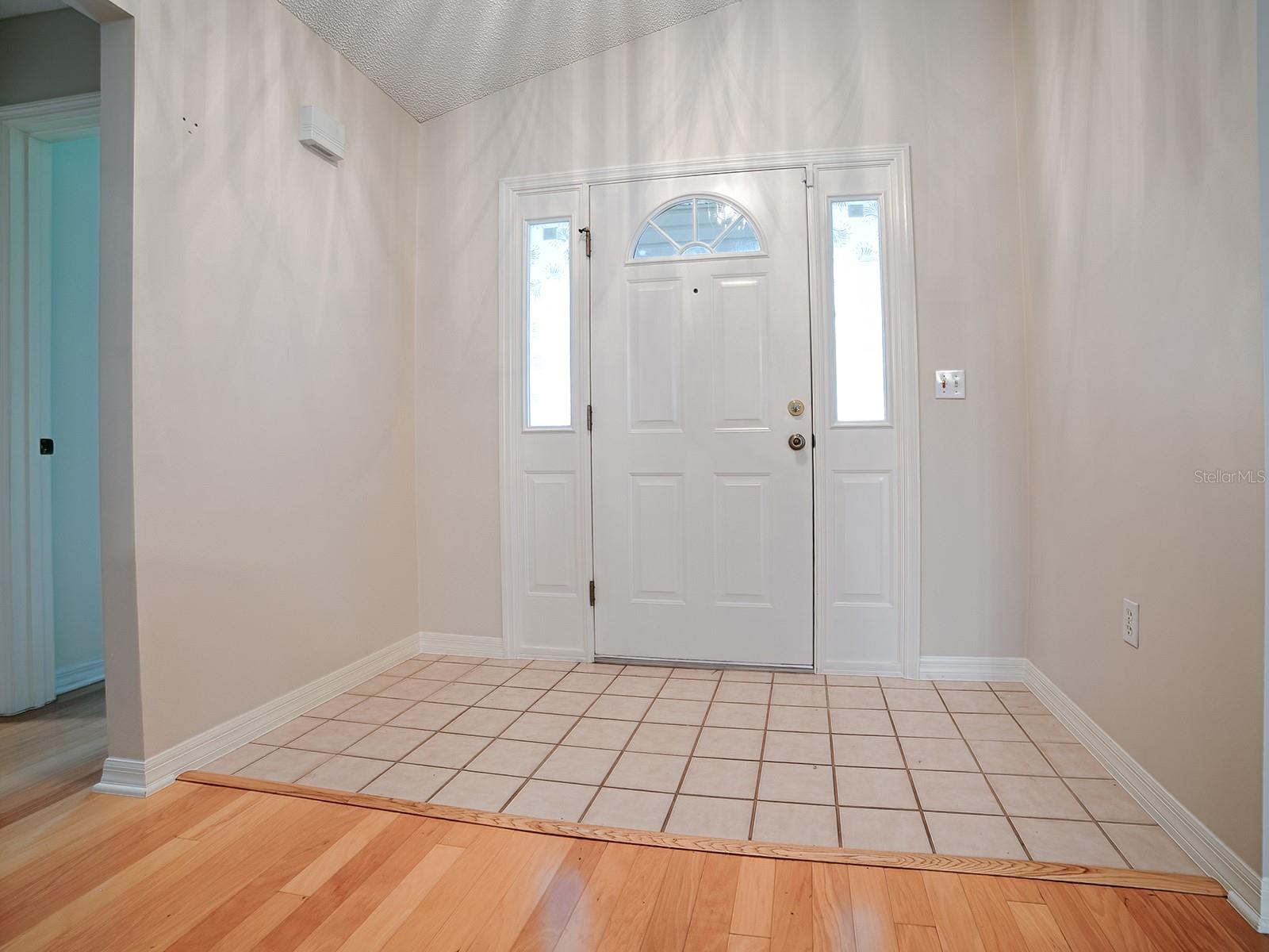 419 RANCHWOOD DRIVE
