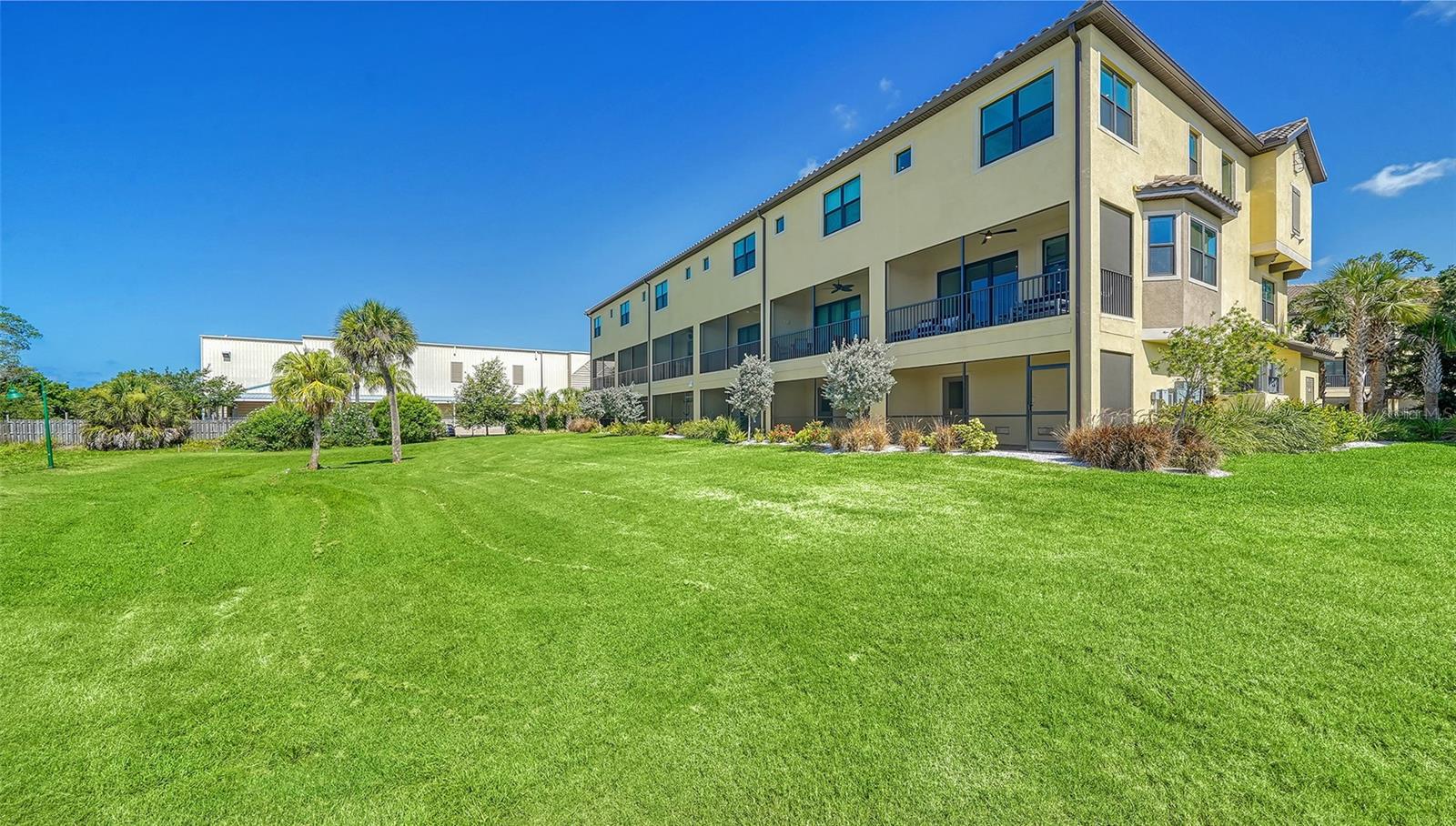 PHILLIPPI LNDGS C - Residential Lease