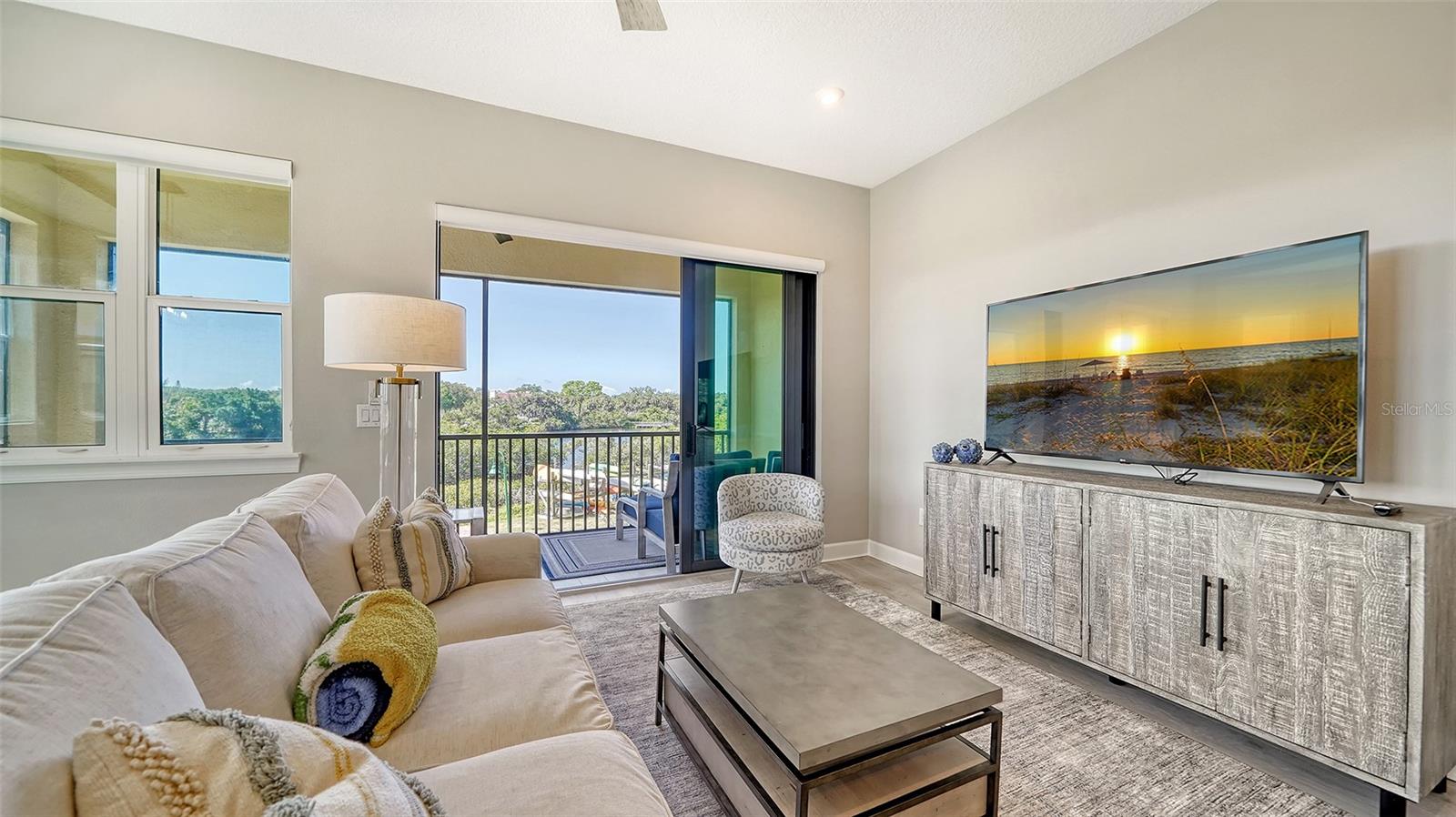 PHILLIPPI LNDGS C - Residential Lease