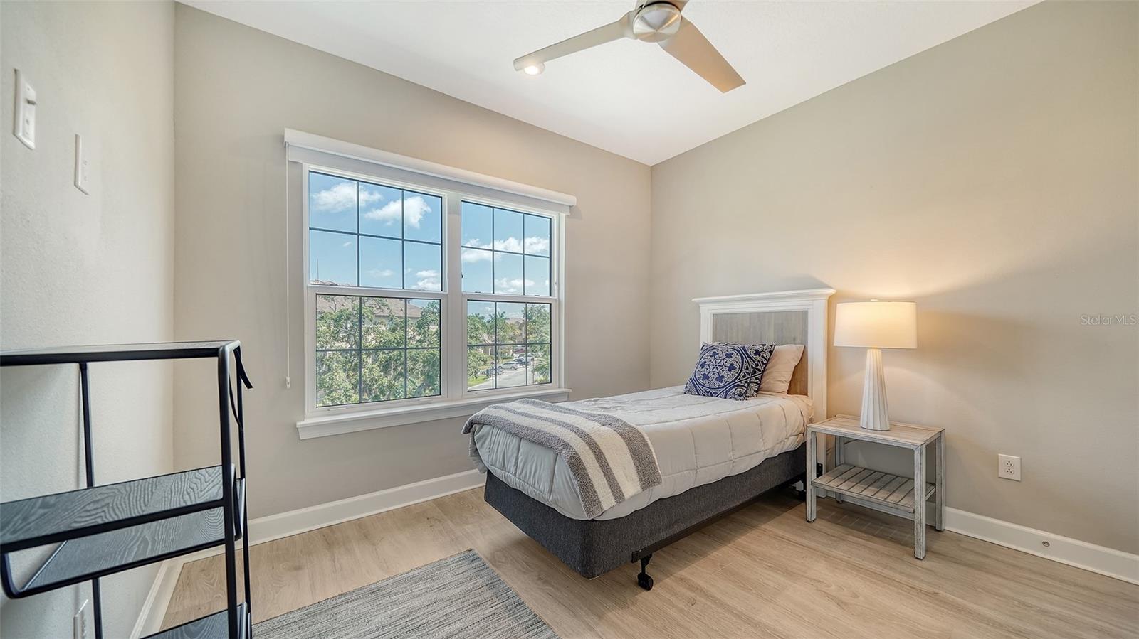 PHILLIPPI LNDGS C - Residential Lease