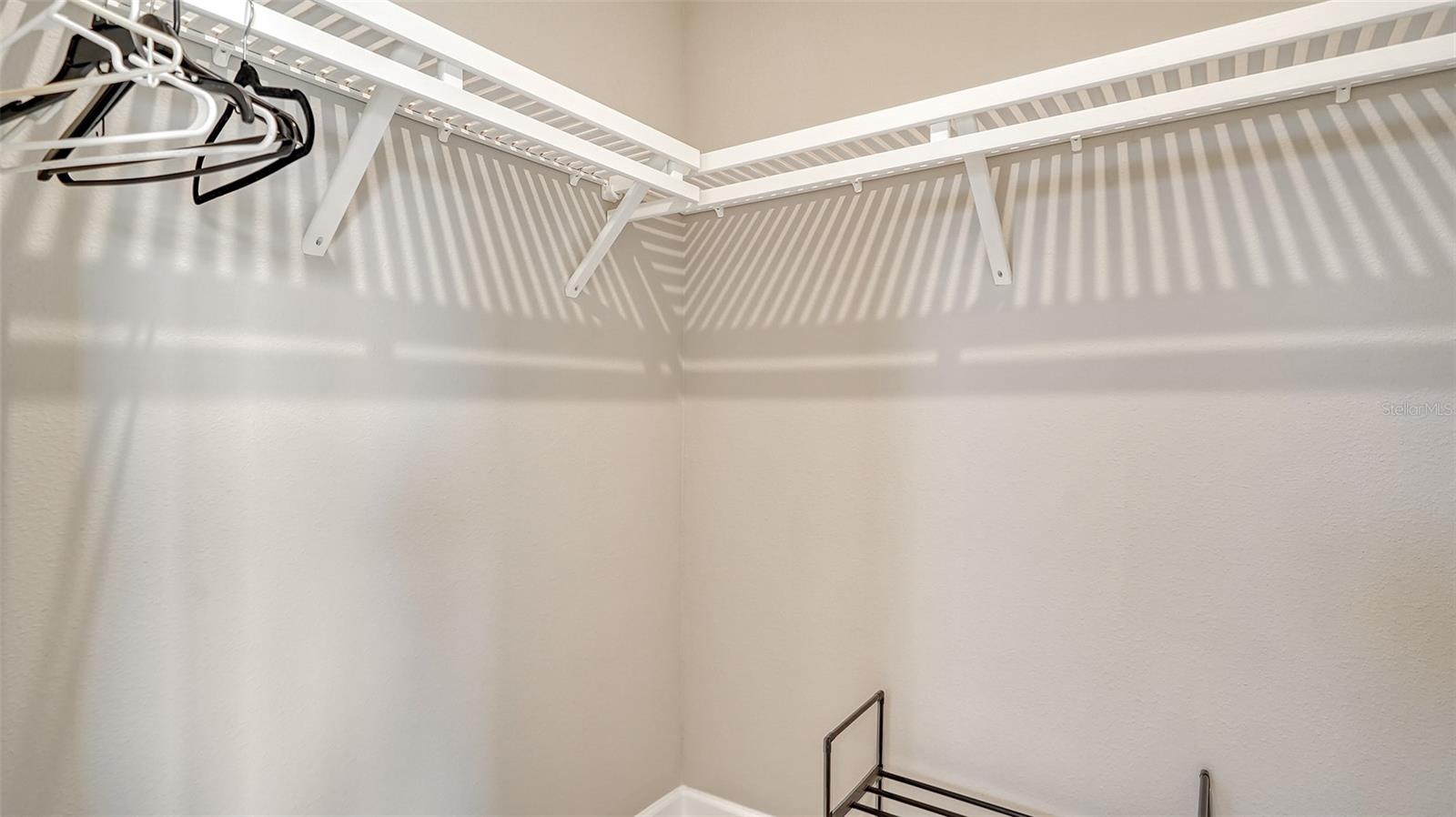 PHILLIPPI LNDGS C - Residential Lease