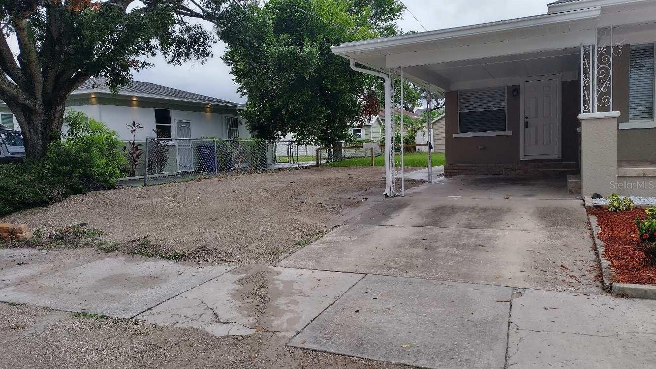 2515 W BRADDOCK STREET