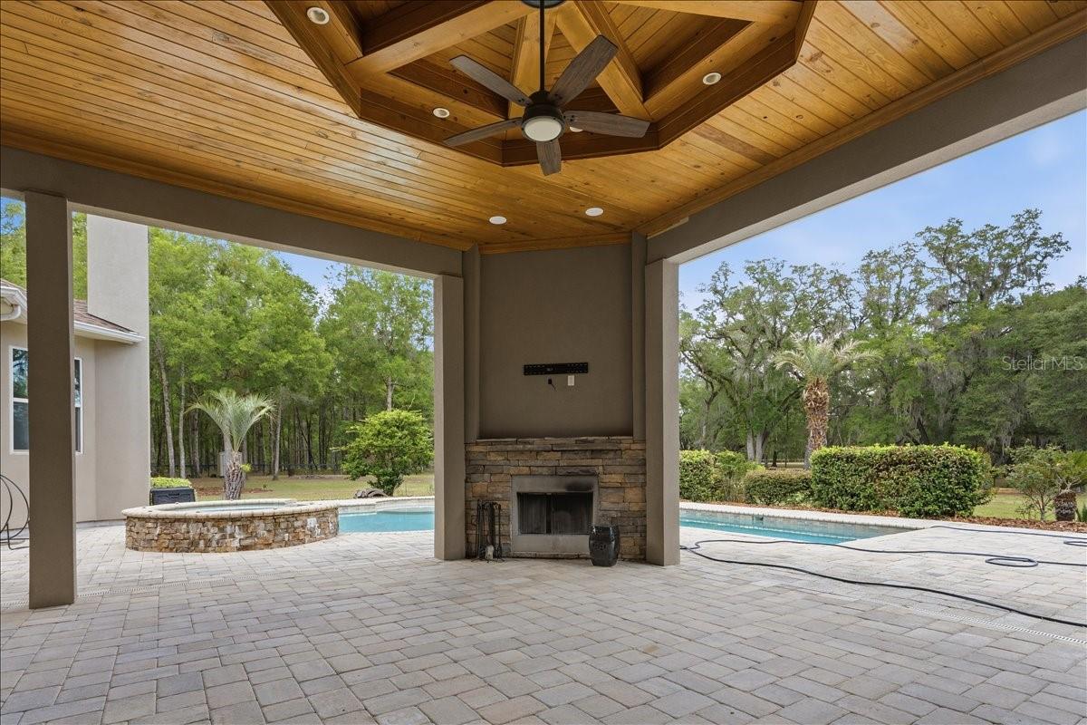 SANTA FE FOREST - Residential