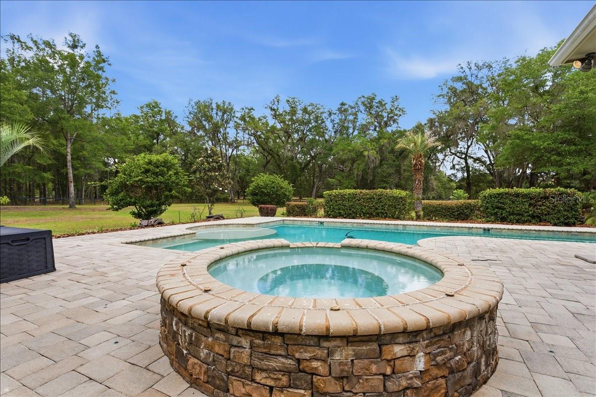 SANTA FE FOREST - Residential