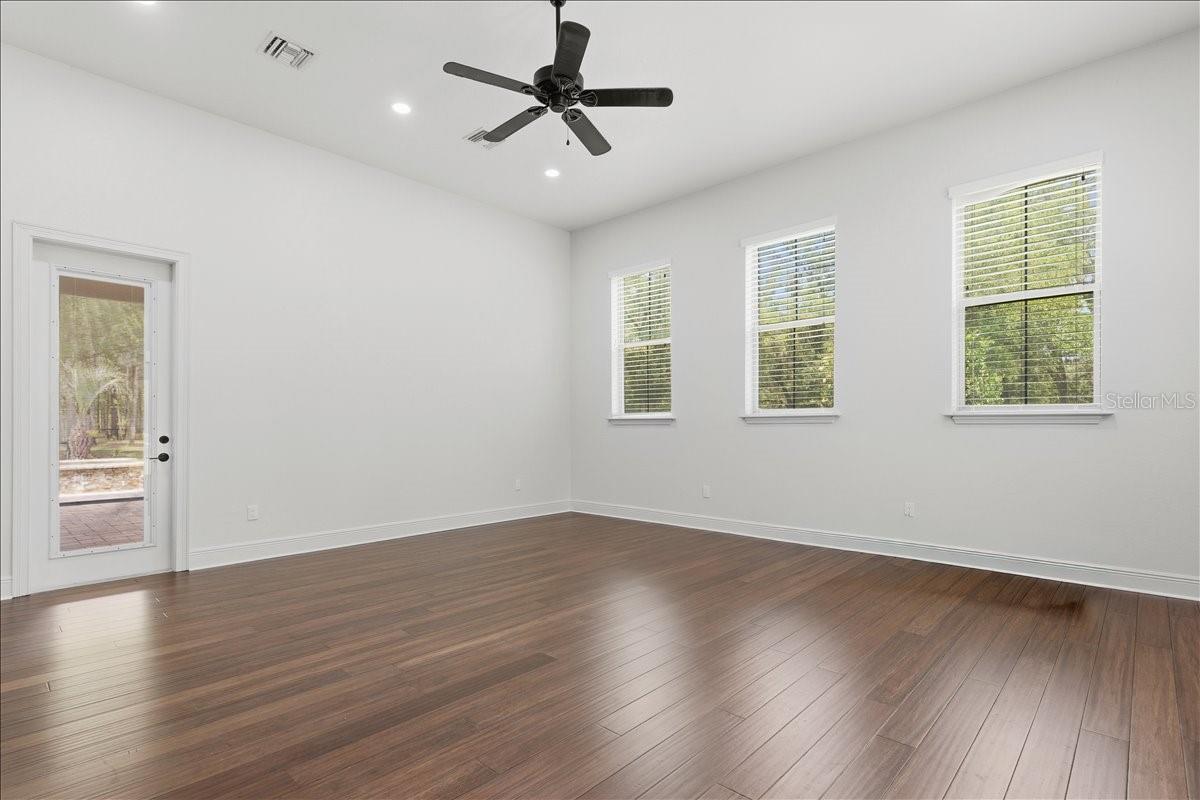 SANTA FE FOREST - Residential