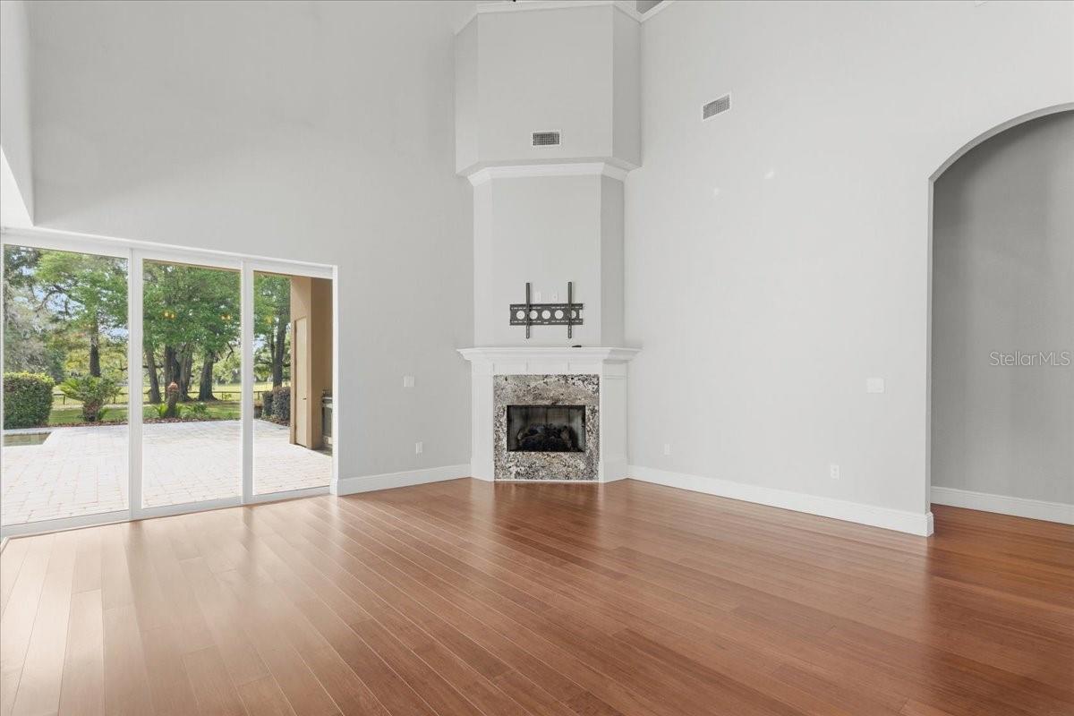 SANTA FE FOREST - Residential