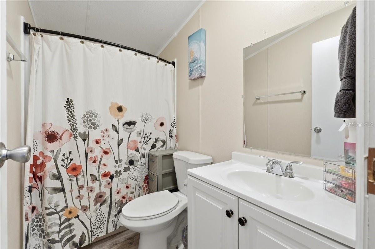 OAK HAMMOCK ESTATES - Residential