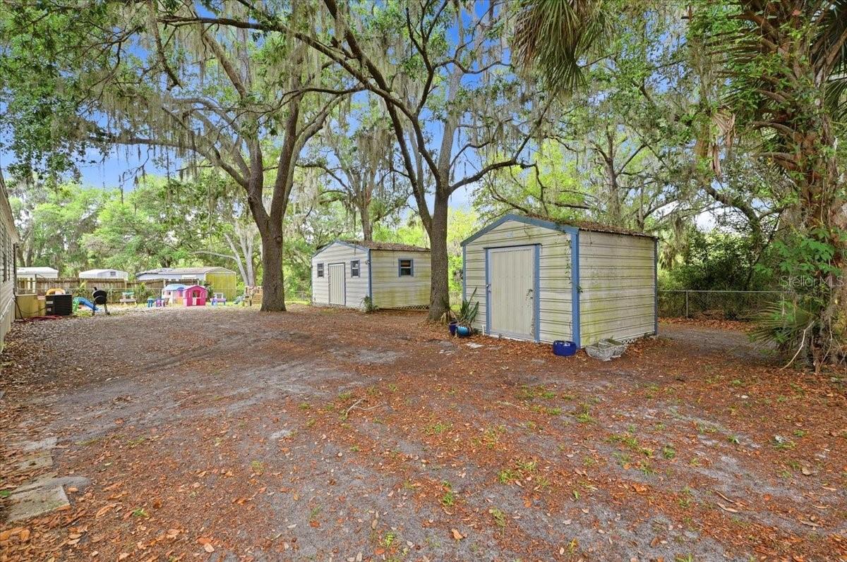 OAK HAMMOCK ESTATES - Residential