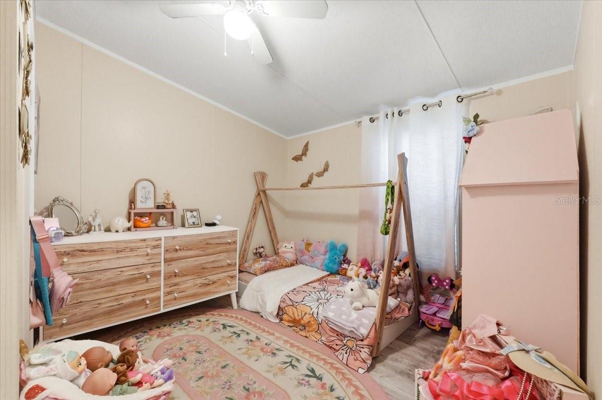 OAK HAMMOCK ESTATES - Residential