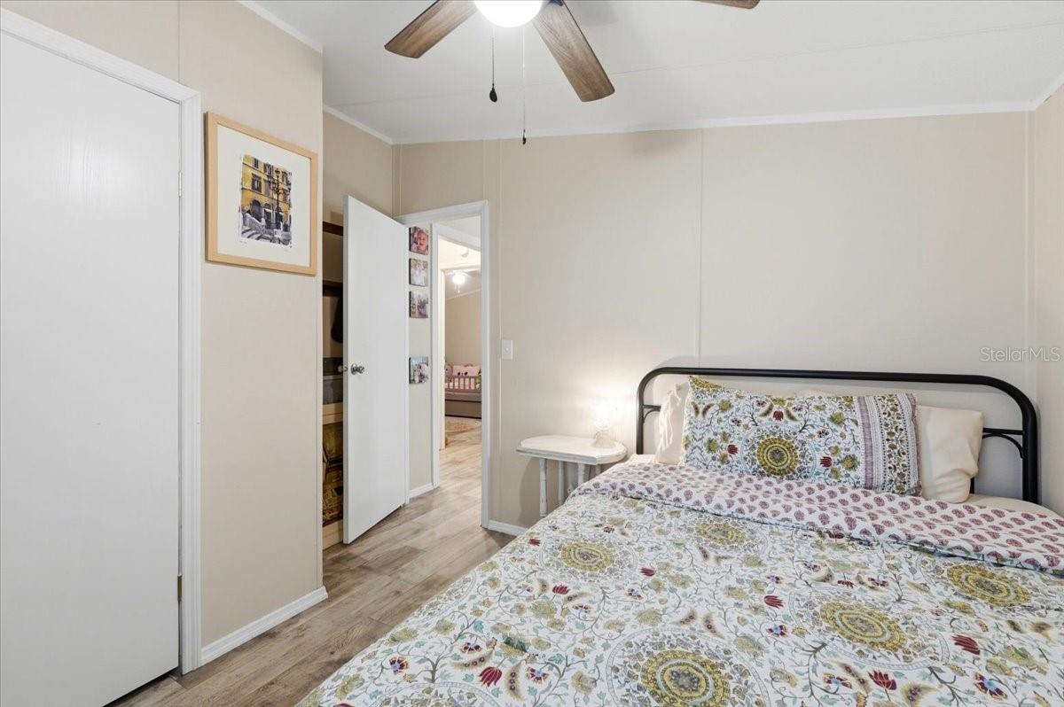 OAK HAMMOCK ESTATES - Residential