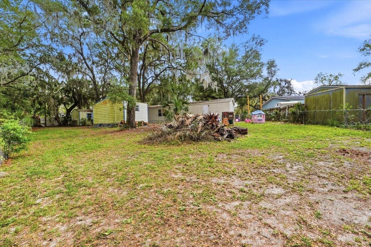 OAK HAMMOCK ESTATES - Residential