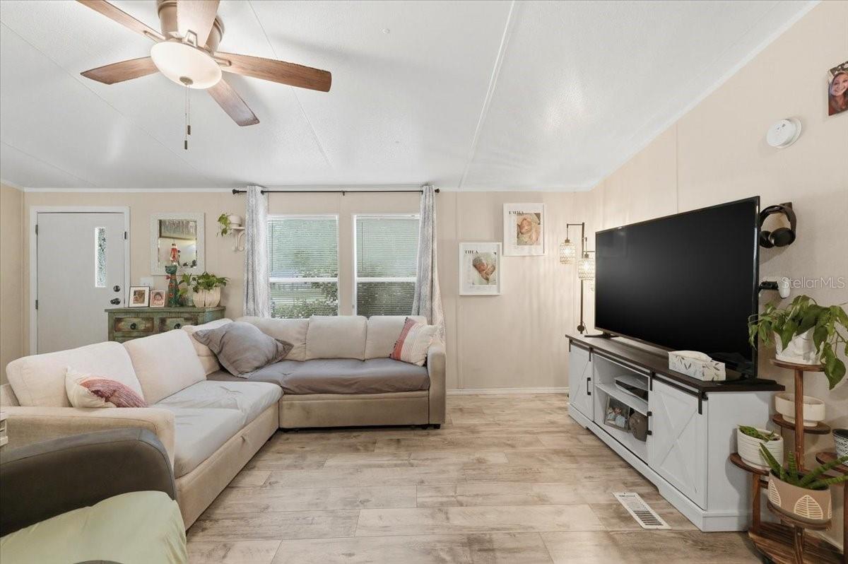 OAK HAMMOCK ESTATES - Residential