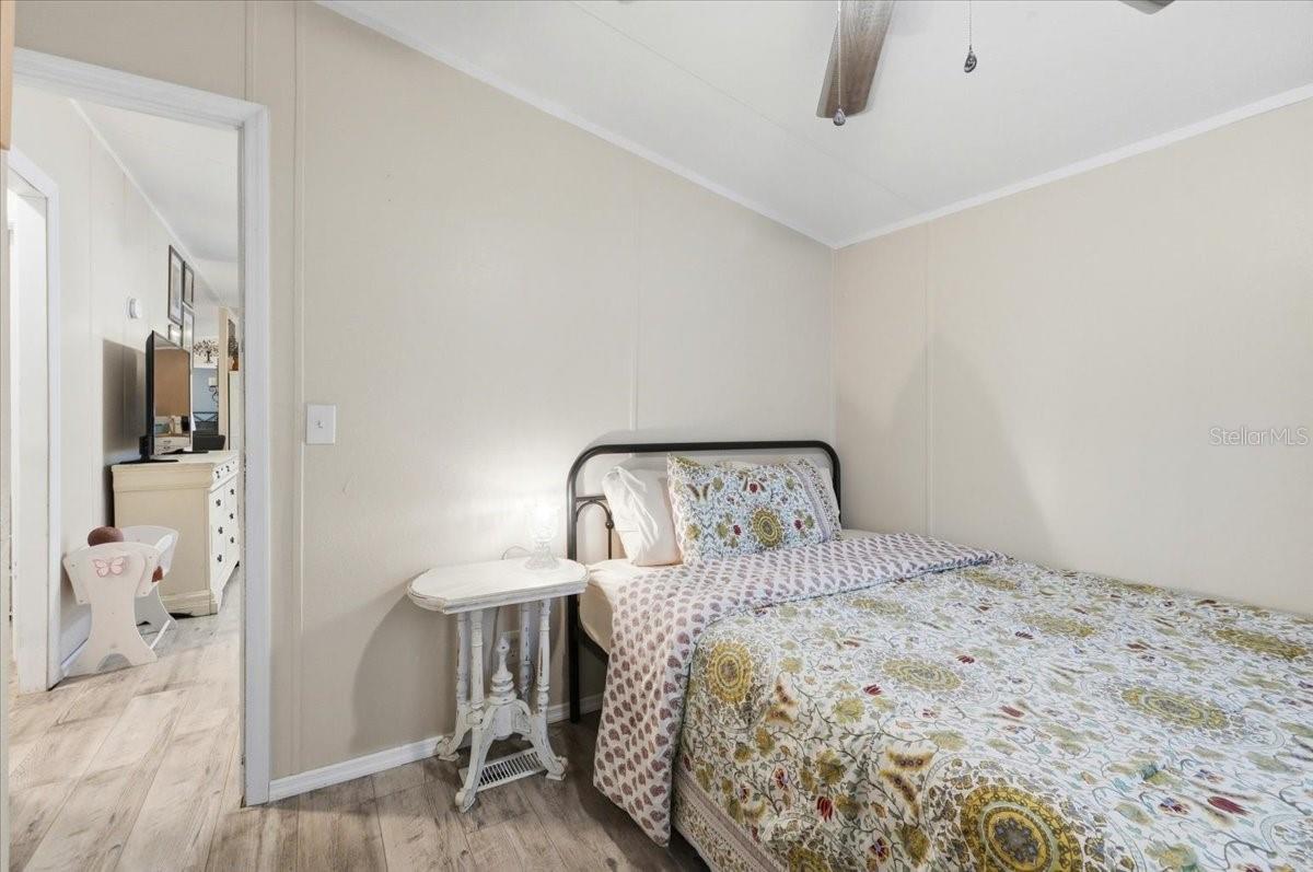 OAK HAMMOCK ESTATES - Residential