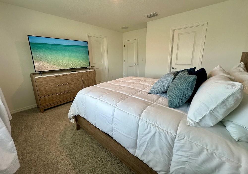 VINTERRA TOWNHOMES - Residential Lease