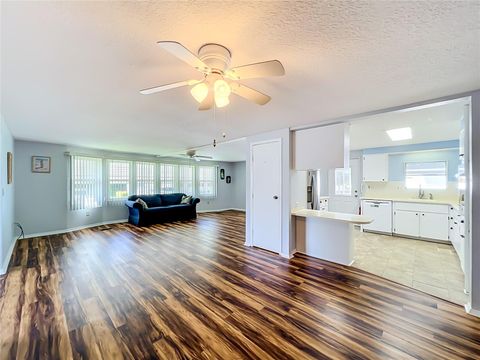 Tiny photo for 1925 Brookside Drive, Mount Dora, FL 32757 (MLS # G5114500)