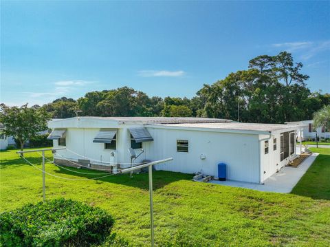 Tiny photo for 1925 Brookside Drive, Mount Dora, FL 32757 (MLS # G5114500)