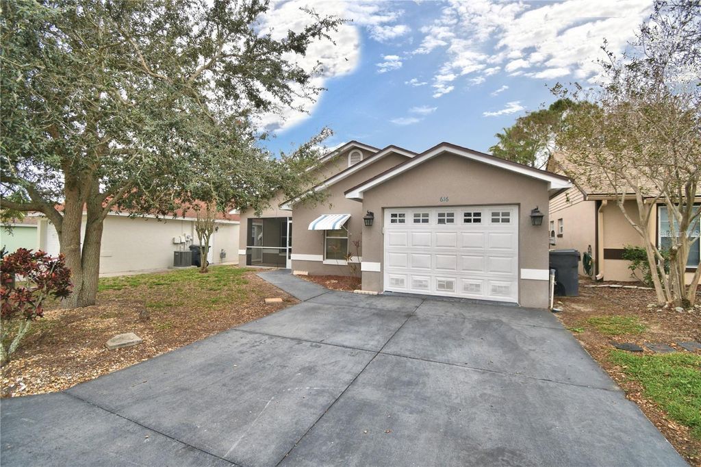 Photo of 616 Crystals Boulevard, Winter Haven, FL 33884 (MLS # O6395877)