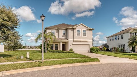 A home in APOPKA