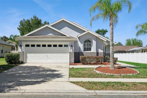 Tiny photo for 15932 Robin Hill Loop, Clermont, FL 34714 (MLS # S5147635)