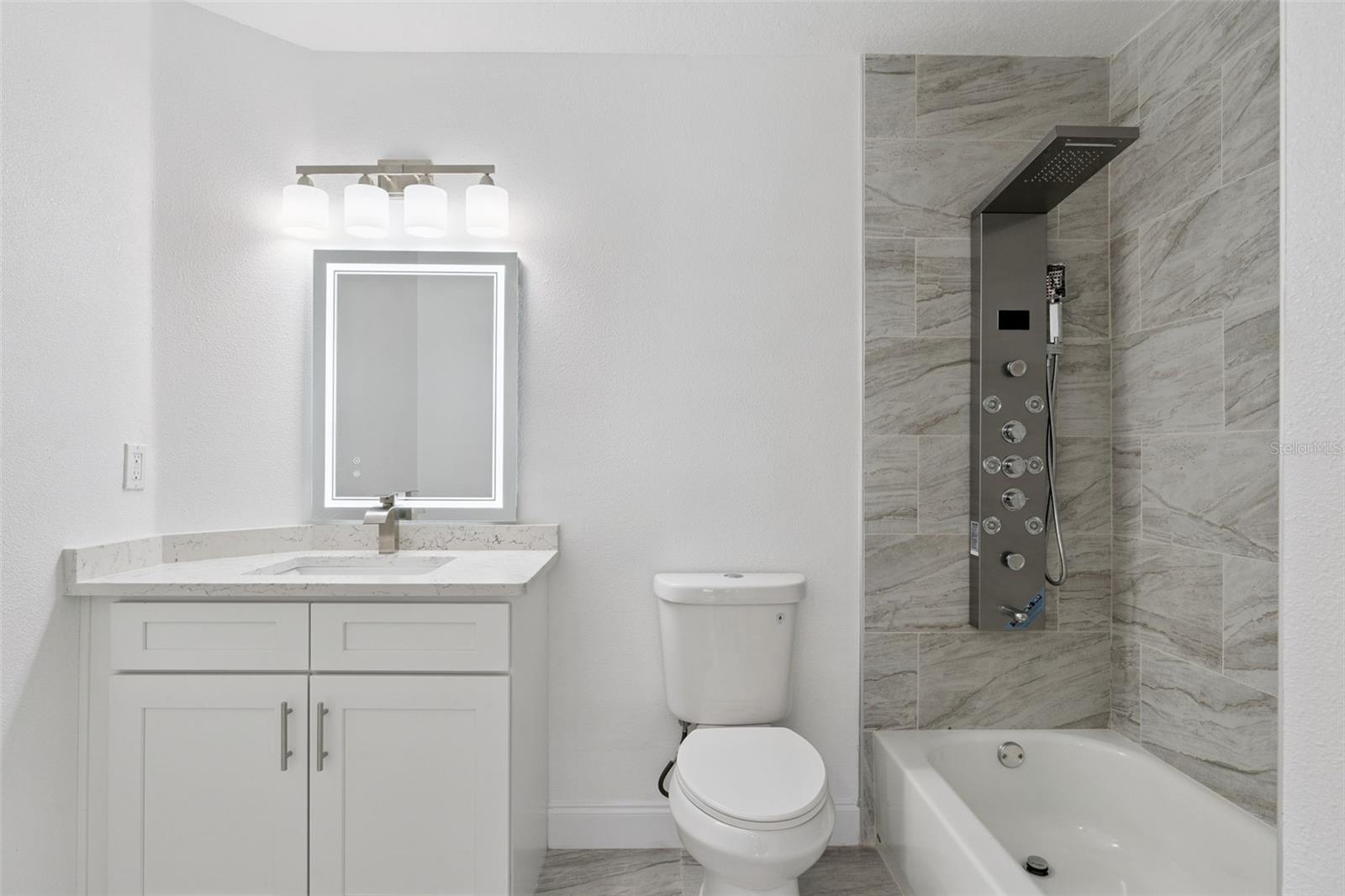 ORANGE TREE PH 6 - Residential