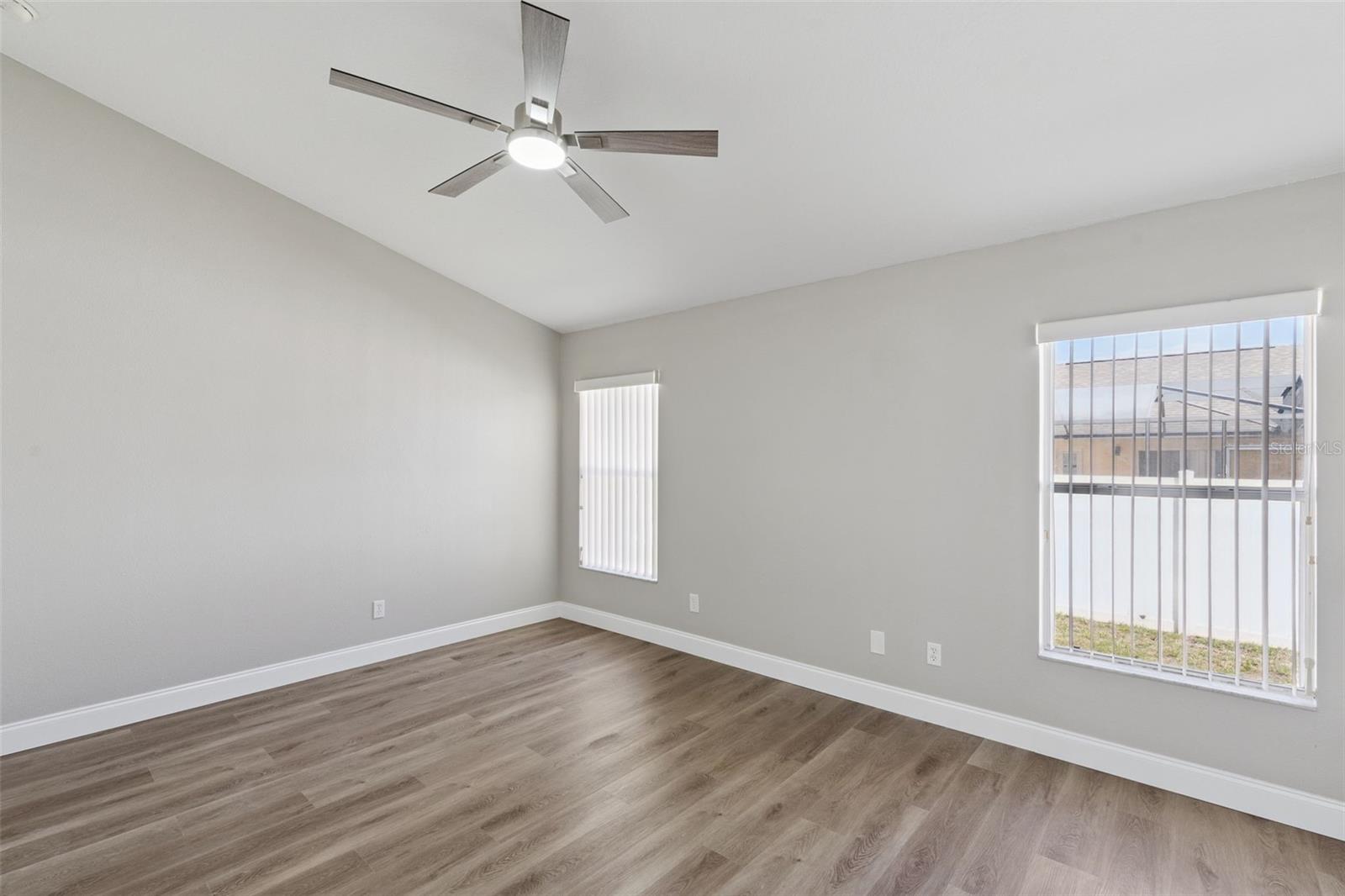 ORANGE TREE PH 6 - Residential