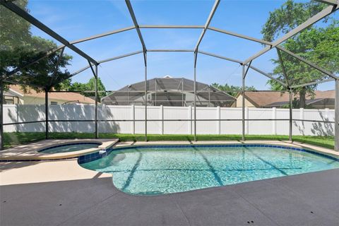 Tiny photo for 15932 Robin Hill Loop, Clermont, FL 34714 (MLS # S5147635)