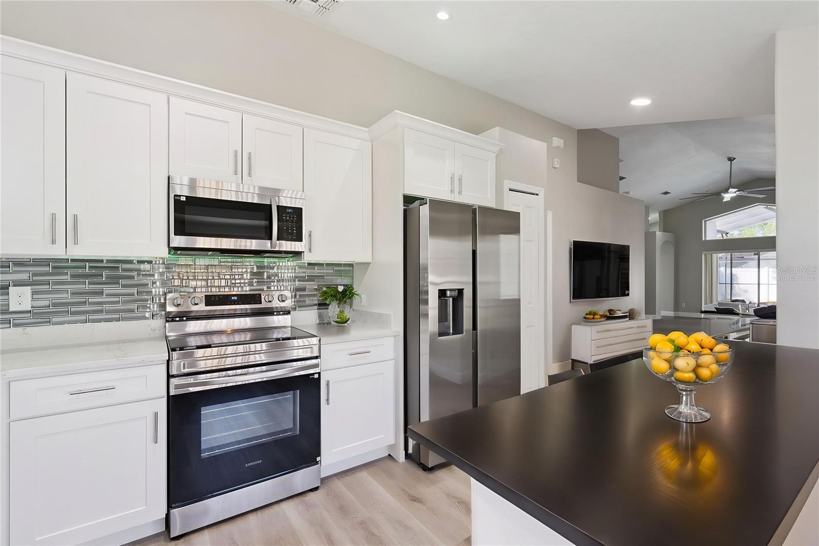 ORANGE TREE PH 6 - Residential