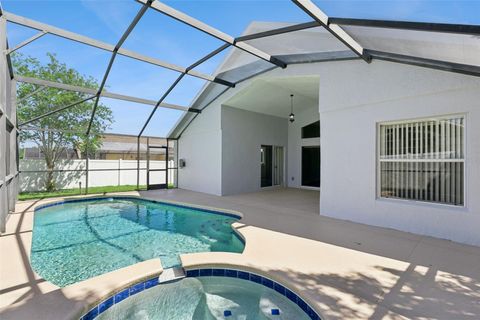 Tiny photo for 15932 Robin Hill Loop, Clermont, FL 34714 (MLS # S5147635)