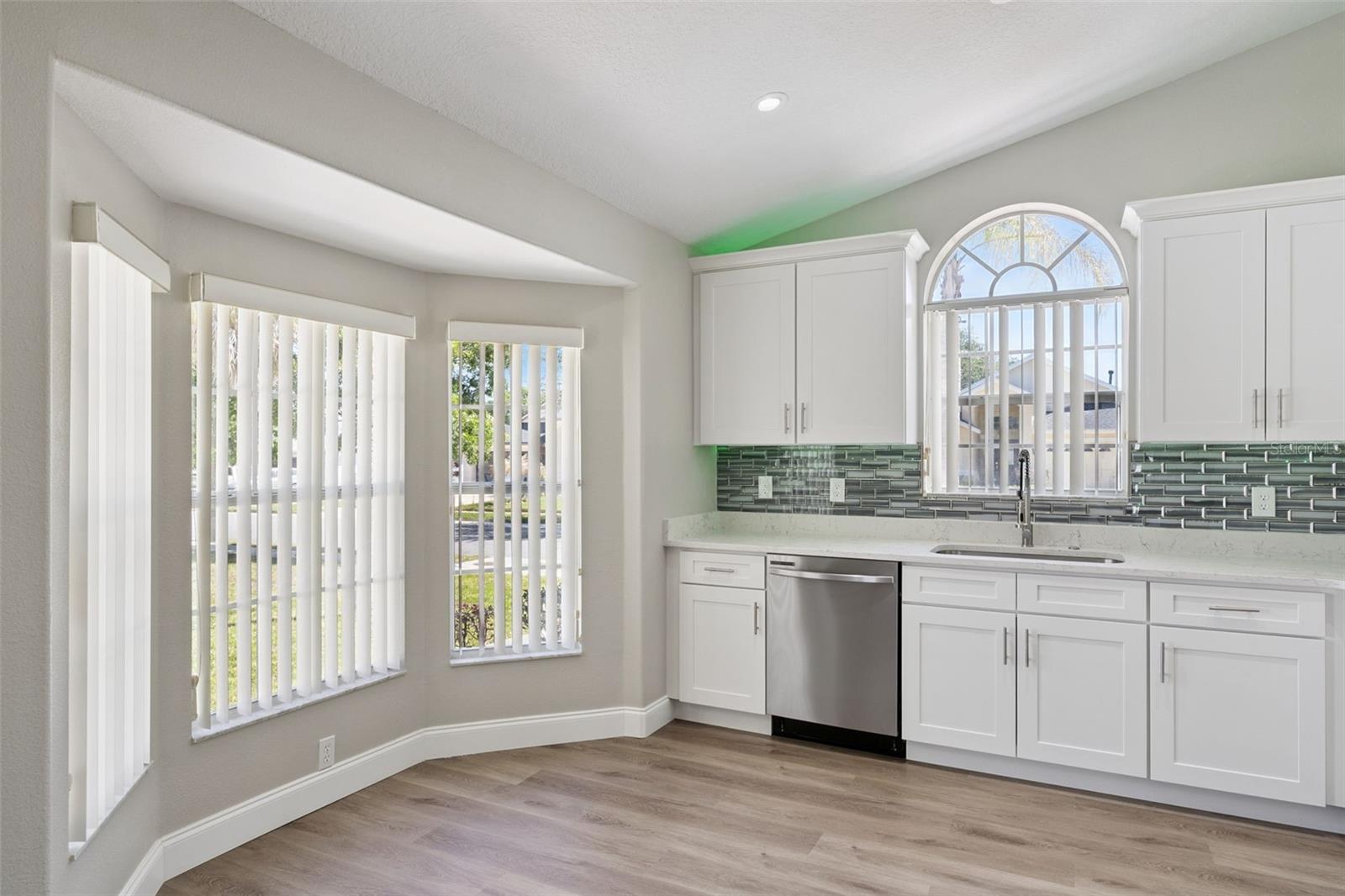 ORANGE TREE PH 6 - Residential