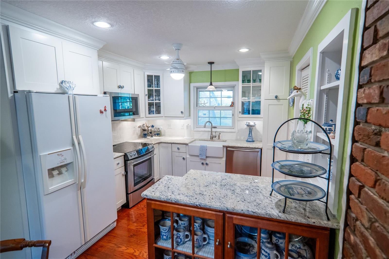 SWEETWATER OAKS SEC 06 - Residential