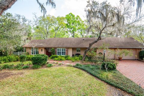 Photo of 601 Fox Valley Drive, Longwood, FL 32779 (MLS # O6394368)
